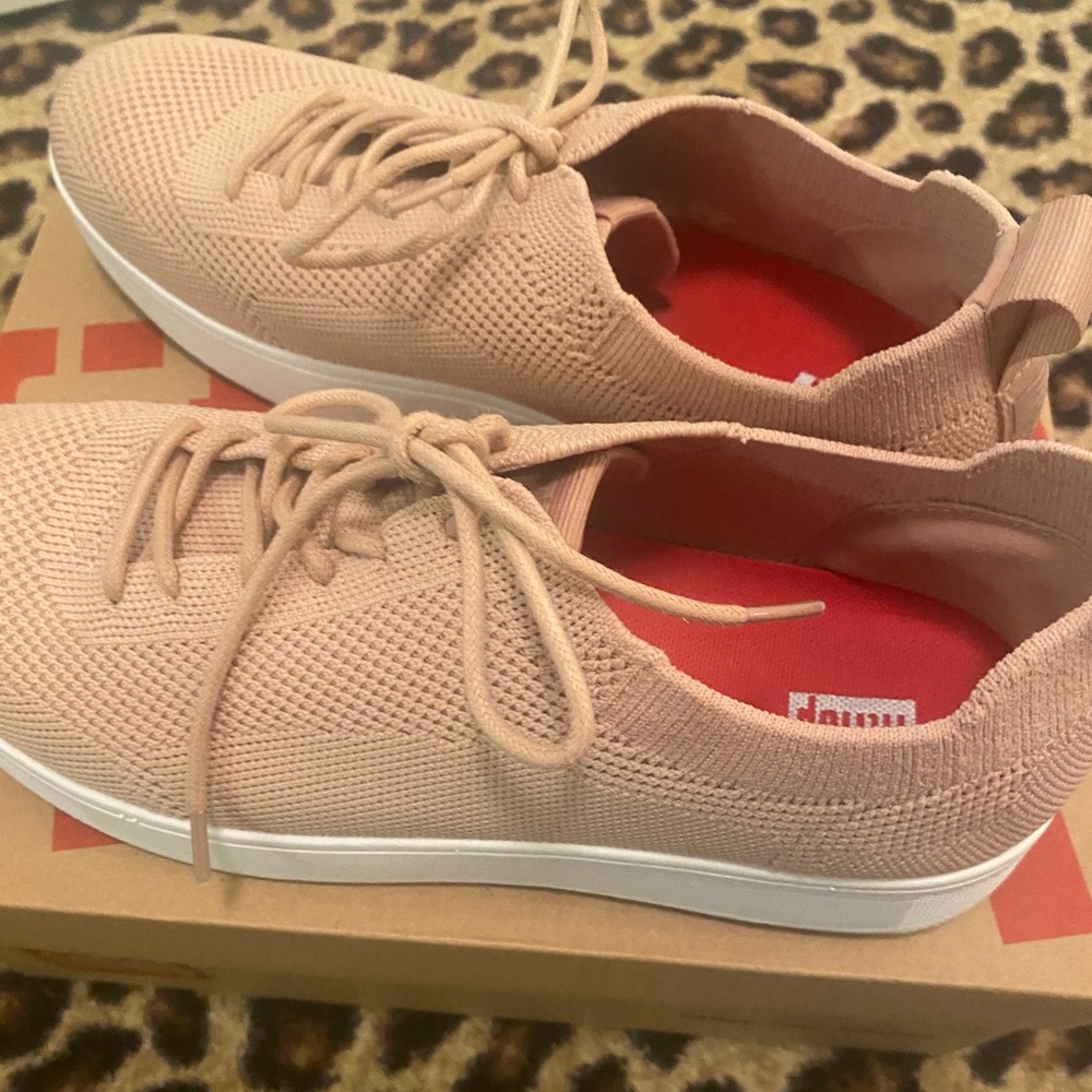 Fitflop Blush Knit Lace-Up Slip-On Sneakers